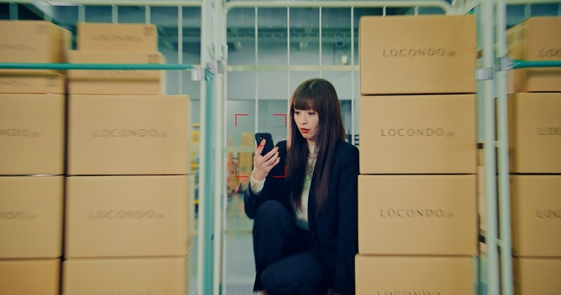 40代大人女性コーデ(No.60)LOCONDOのCM衣装を大公開Vo.3- まるで